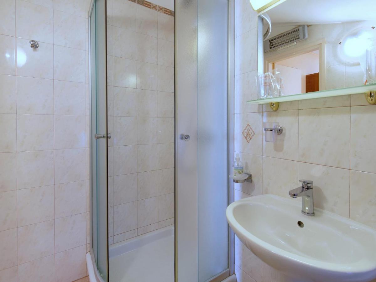 Holiday Home Nevena By Rent Istria Buje Zewnętrze zdjęcie